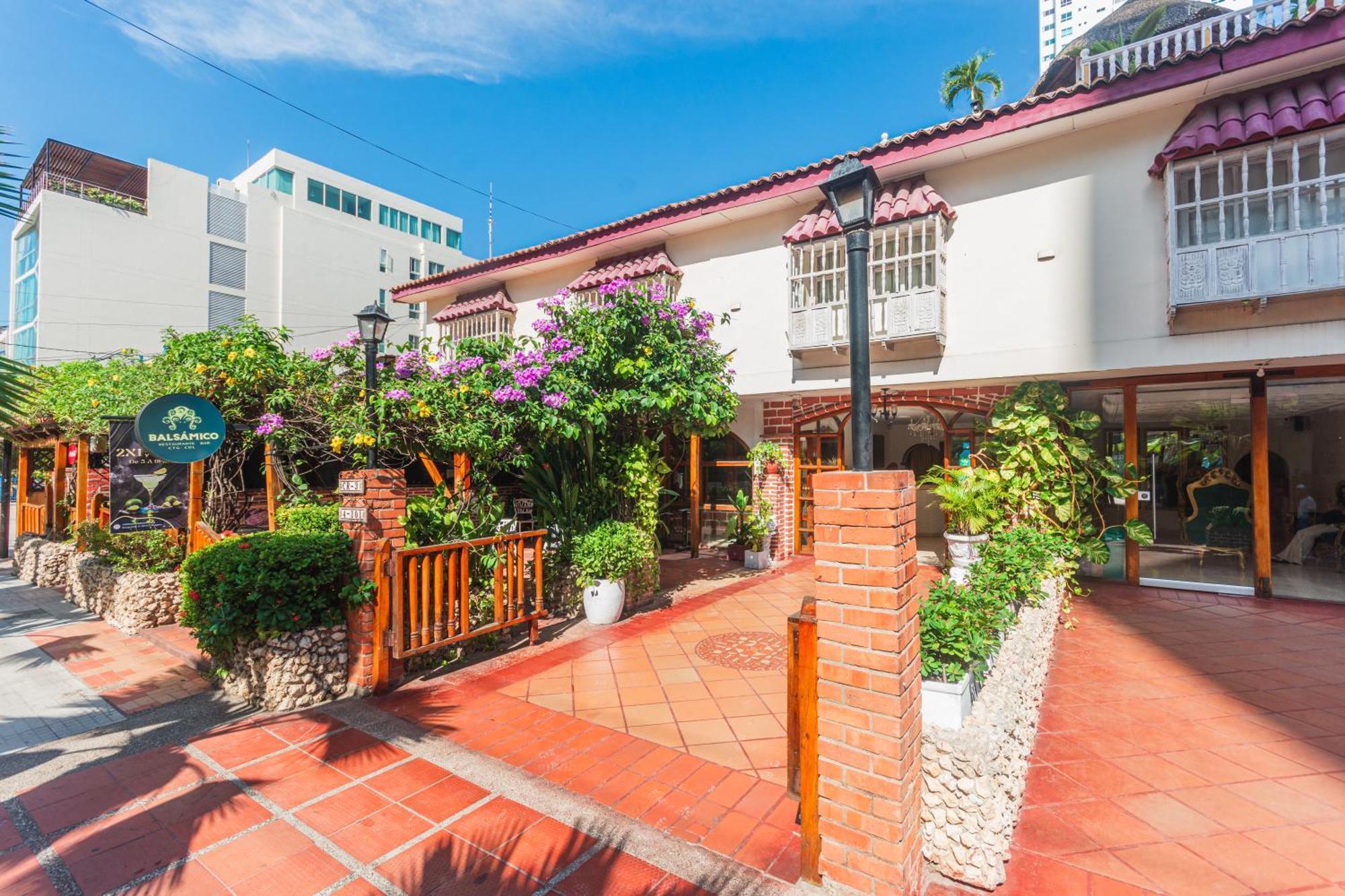 Hotel Baluarte Coast Cartagena Bagian luar foto