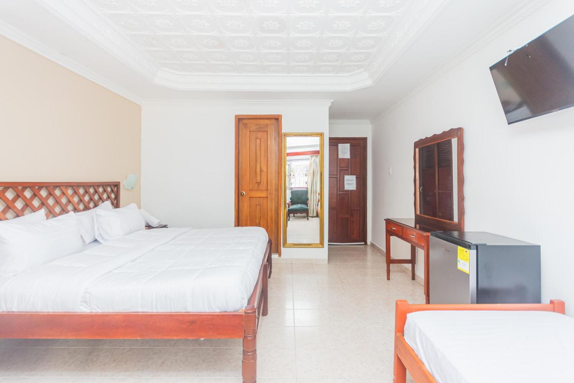 Hotel Baluarte Coast Cartagena Bagian luar foto