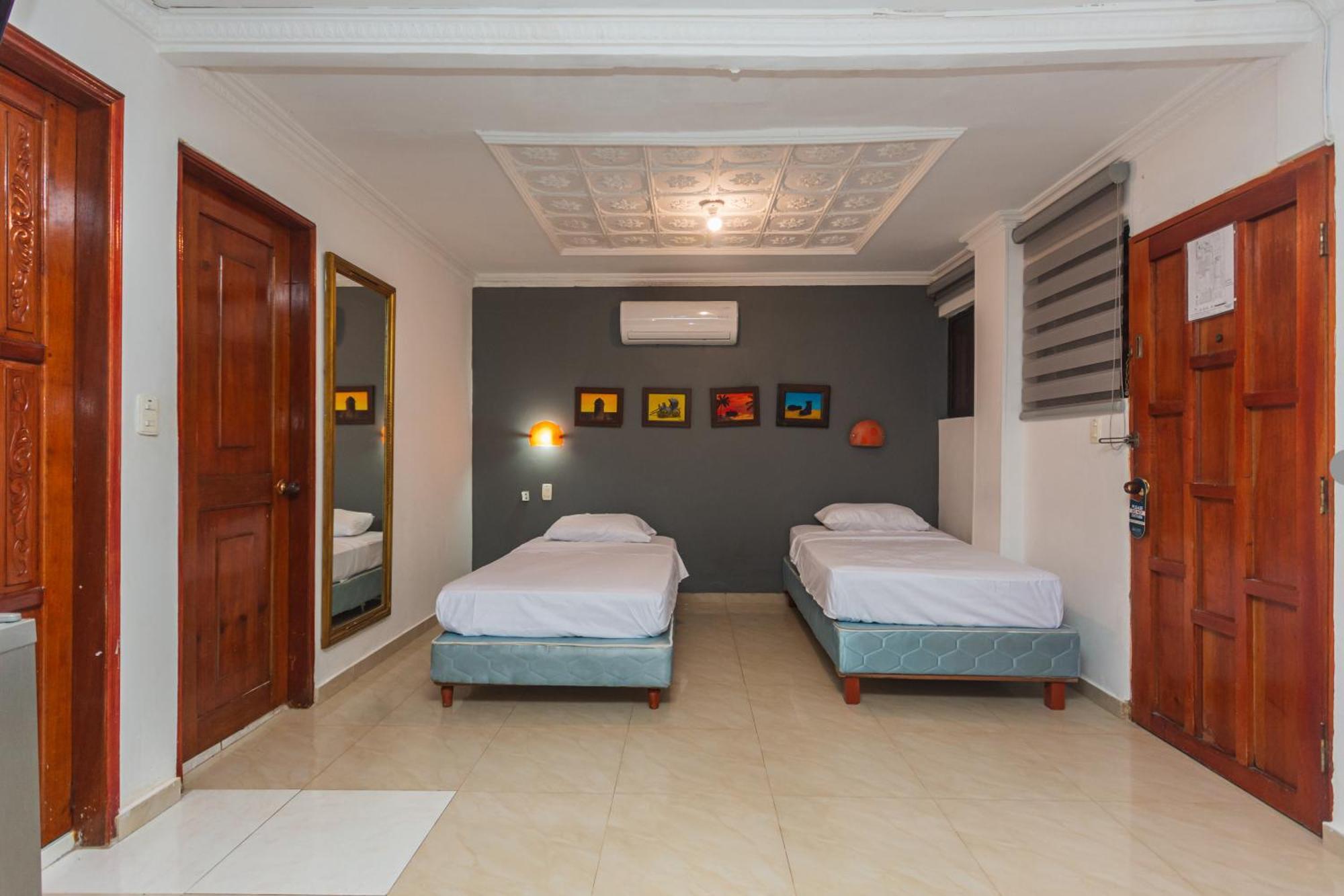 Hotel Baluarte Coast Cartagena Bagian luar foto
