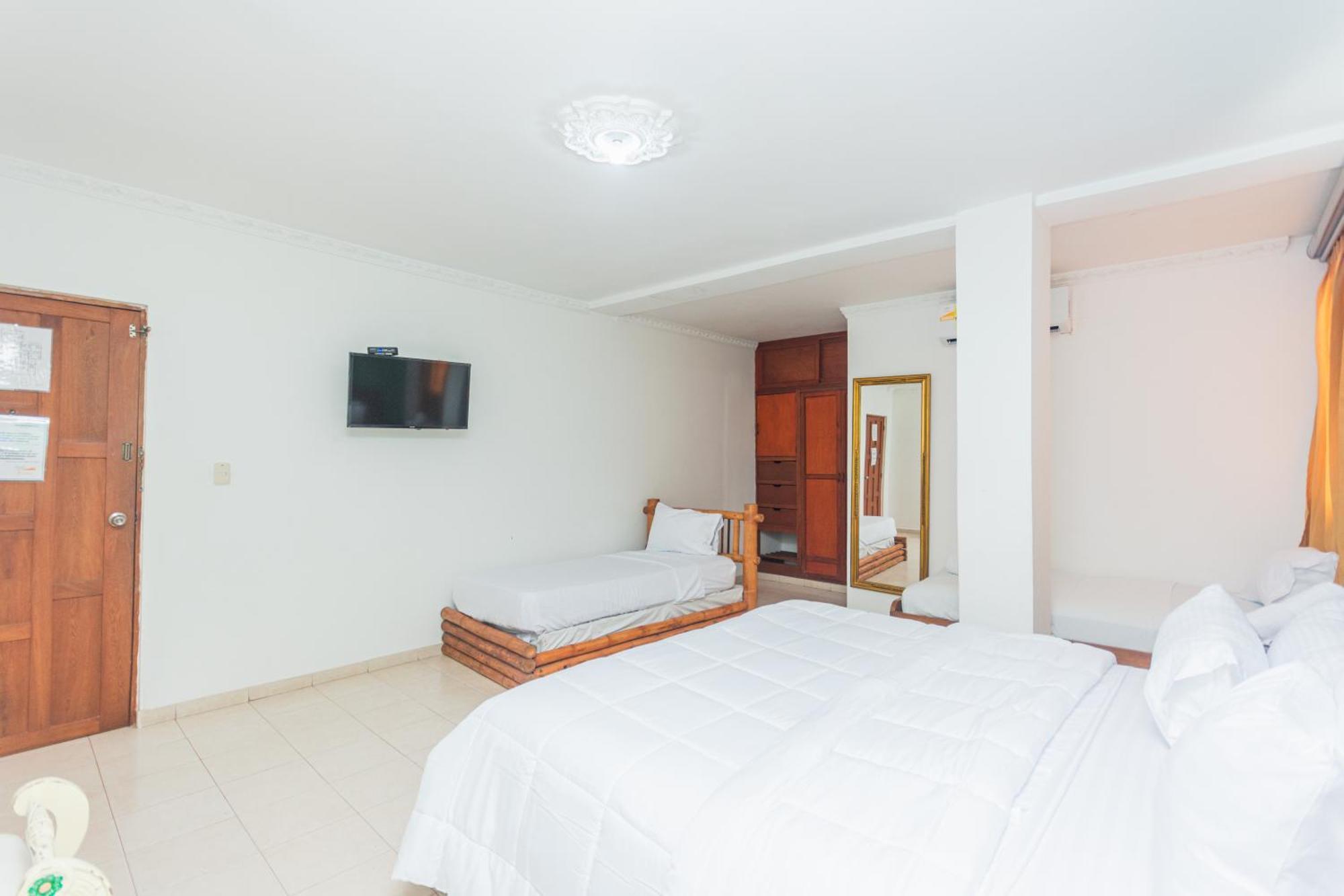 Hotel Baluarte Coast Cartagena Bagian luar foto